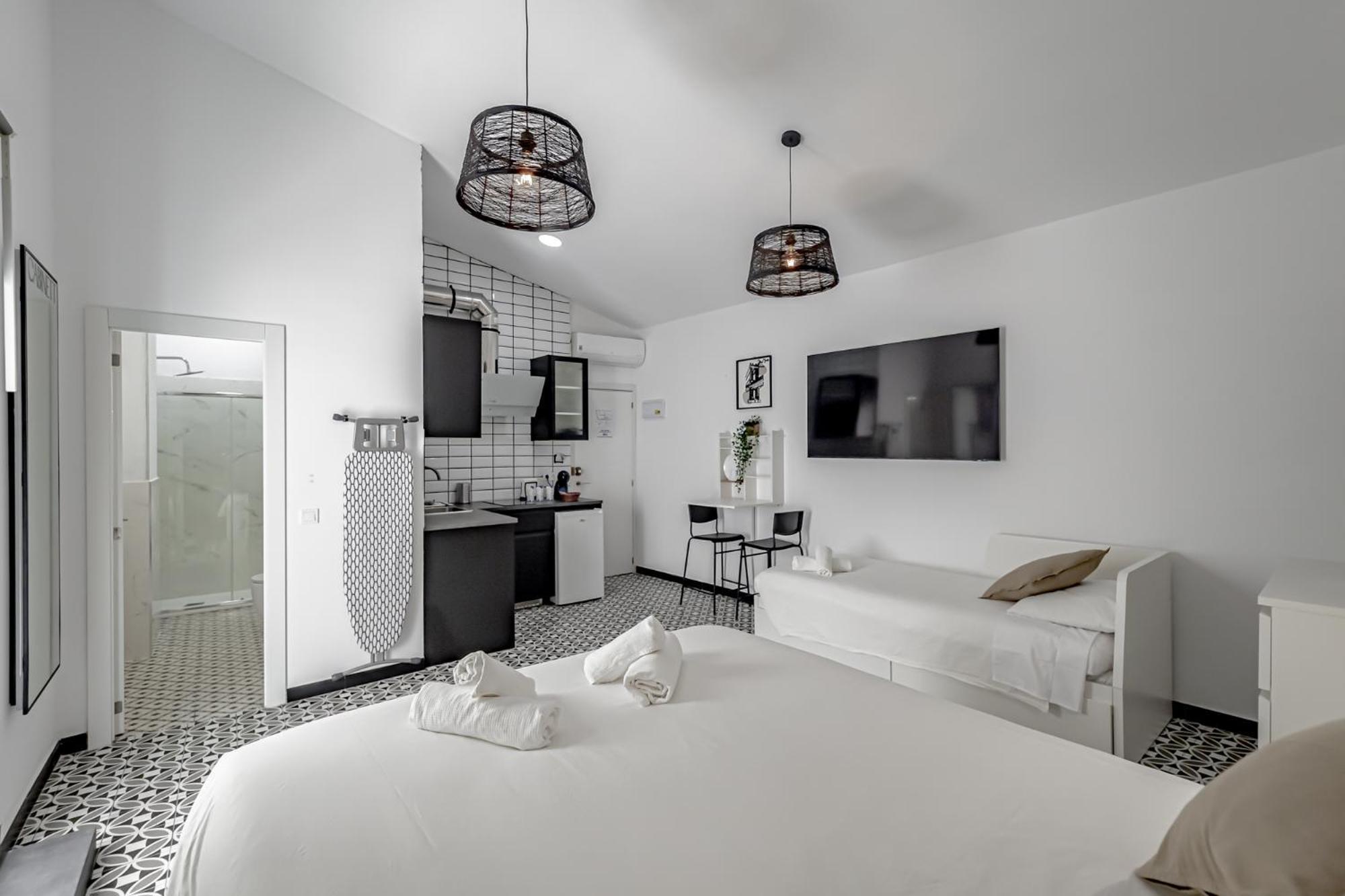 Apartamentos Pino Benidorm Quarto foto