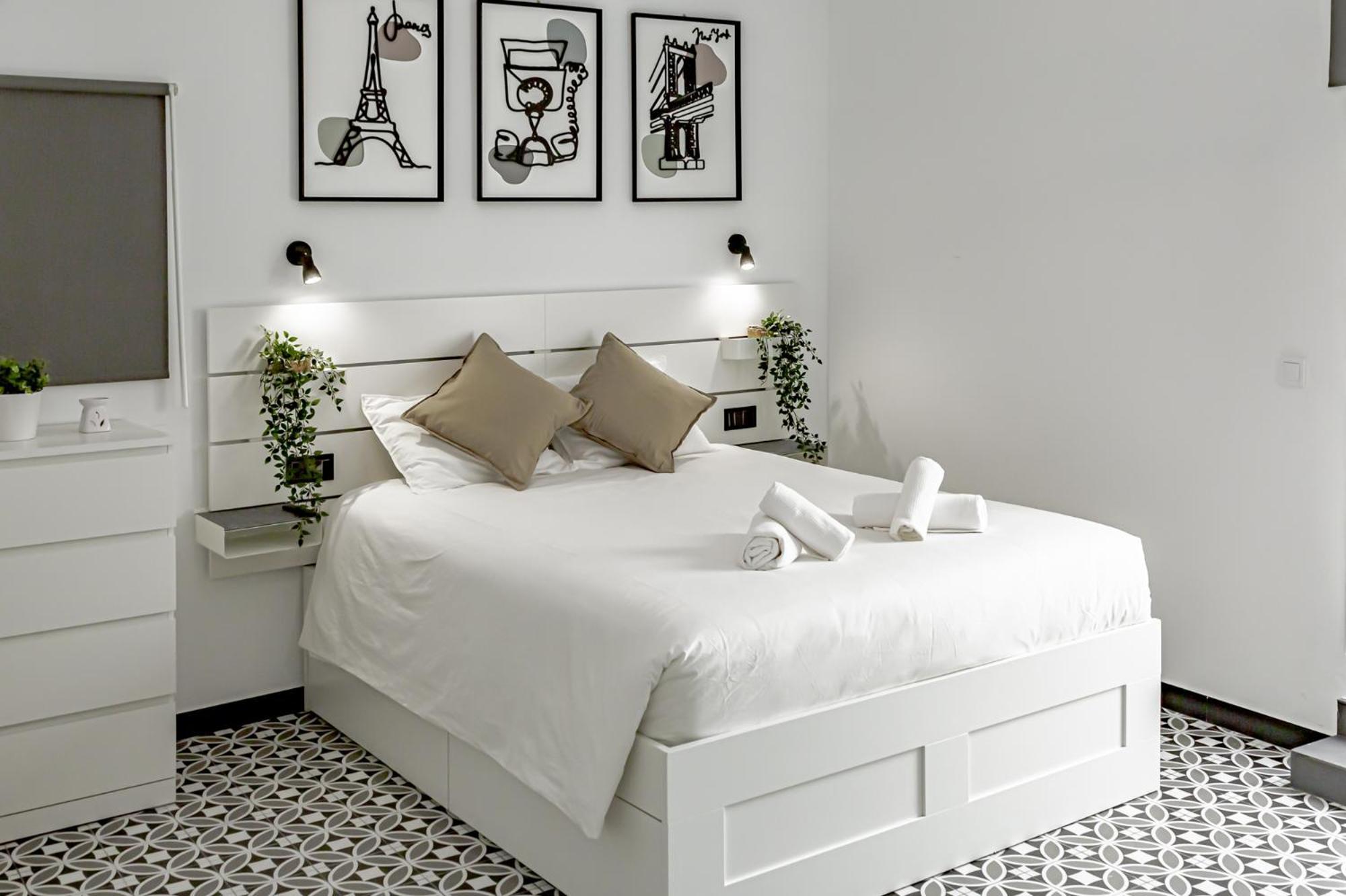 Apartamentos Pino Benidorm Quarto foto
