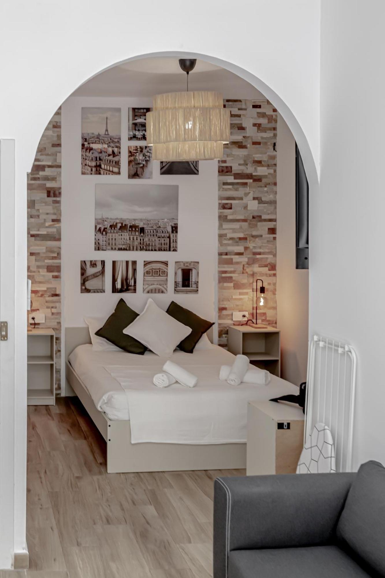 Apartamentos Pino Benidorm Quarto foto