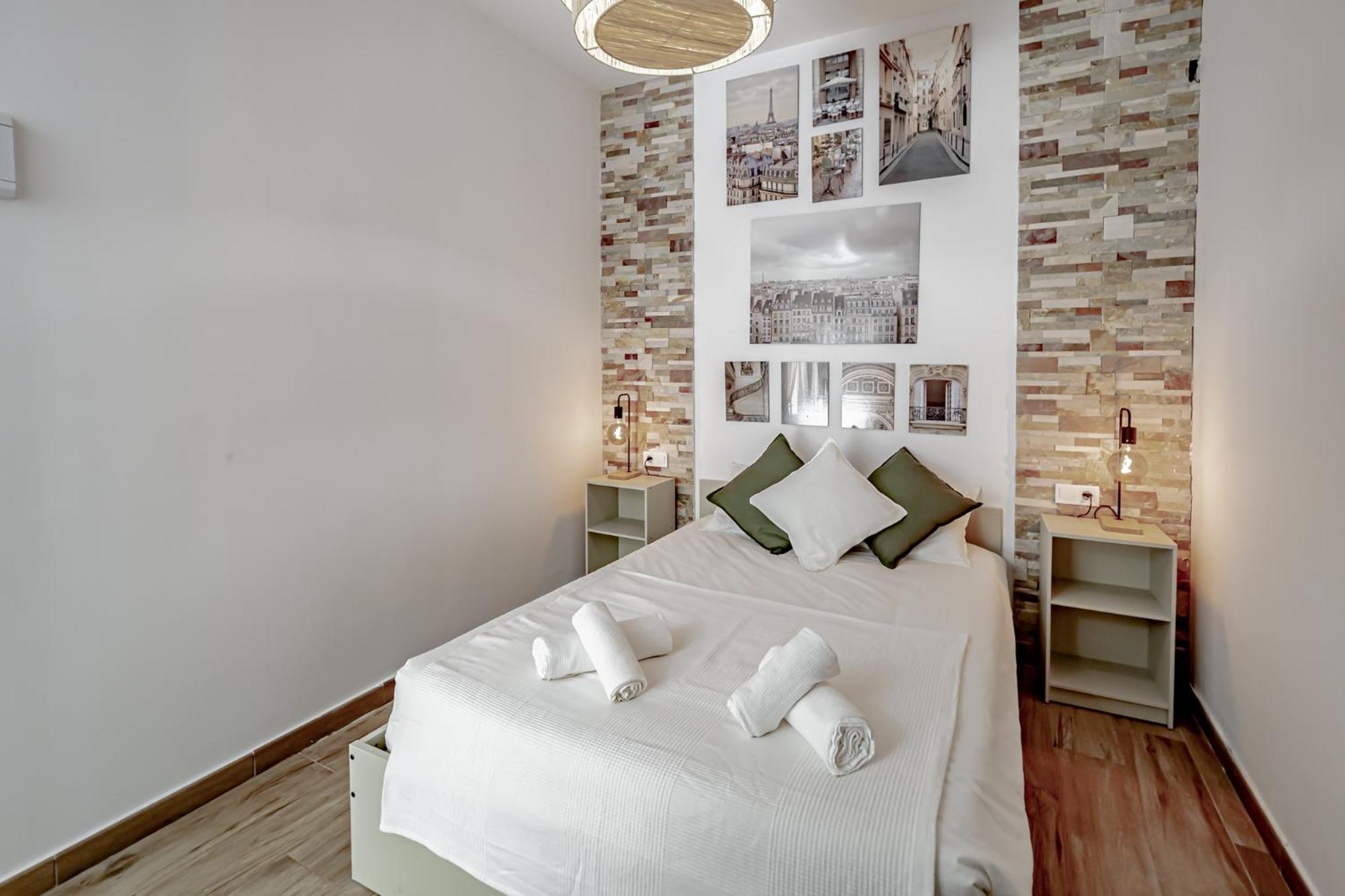 Apartamentos Pino Benidorm Quarto foto